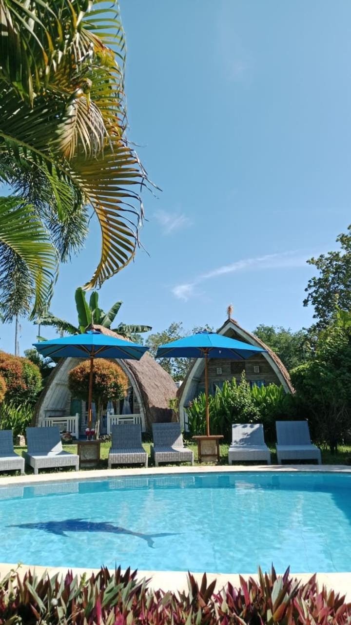 Casa Azzurra Bed and Breakfast in Pemenang