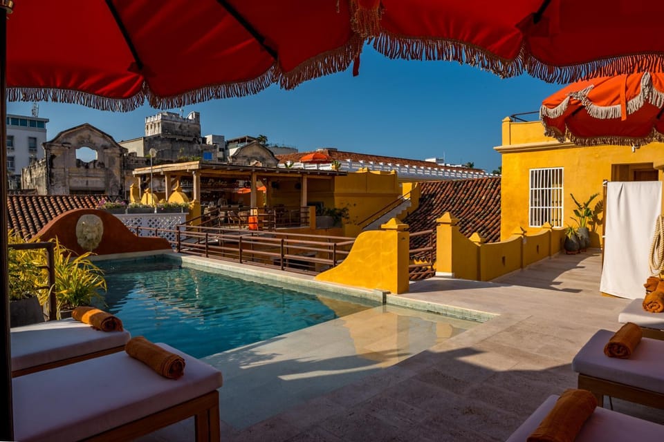 Pool view, Swimming pool