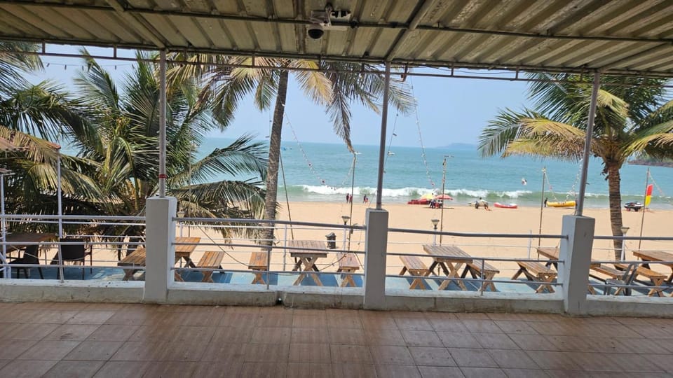 Saritas Guest House - Bogmalo Beach Resort in Goa, India