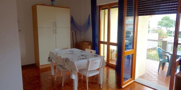M089 - Marcelli, trilocale con terrazzo a 30mt dal mare Apartment in Marcelli