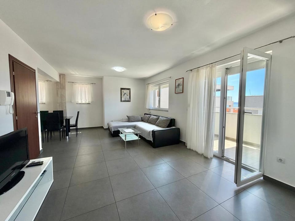 Apartman Tony Apartment in Makarska