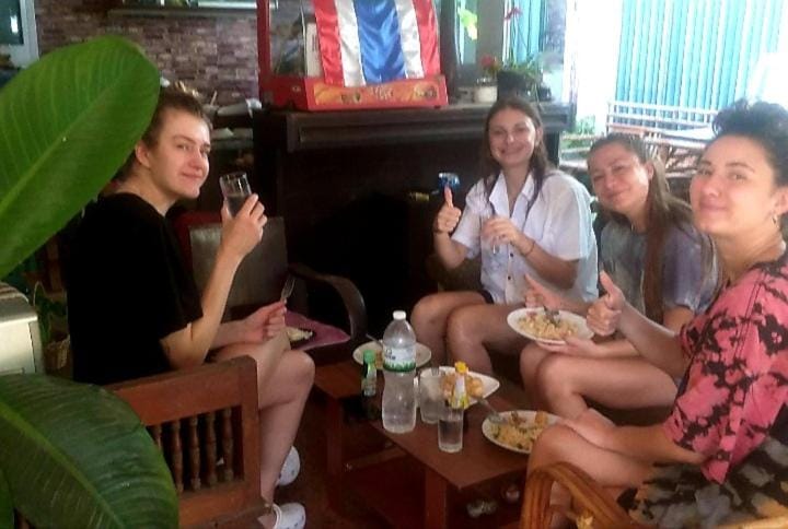Srikrung Guesthouse Bed and Breakfast in Laos
