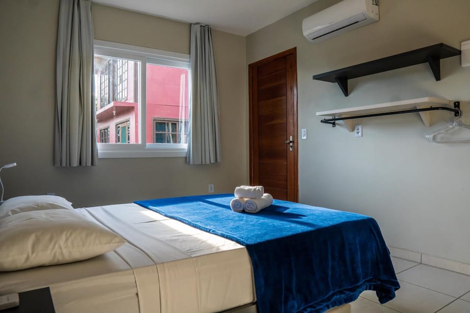 Bed, Bedroom, air conditioner