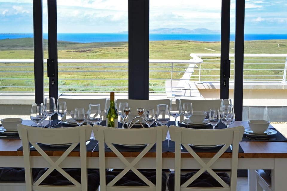 Dining area, Sea view