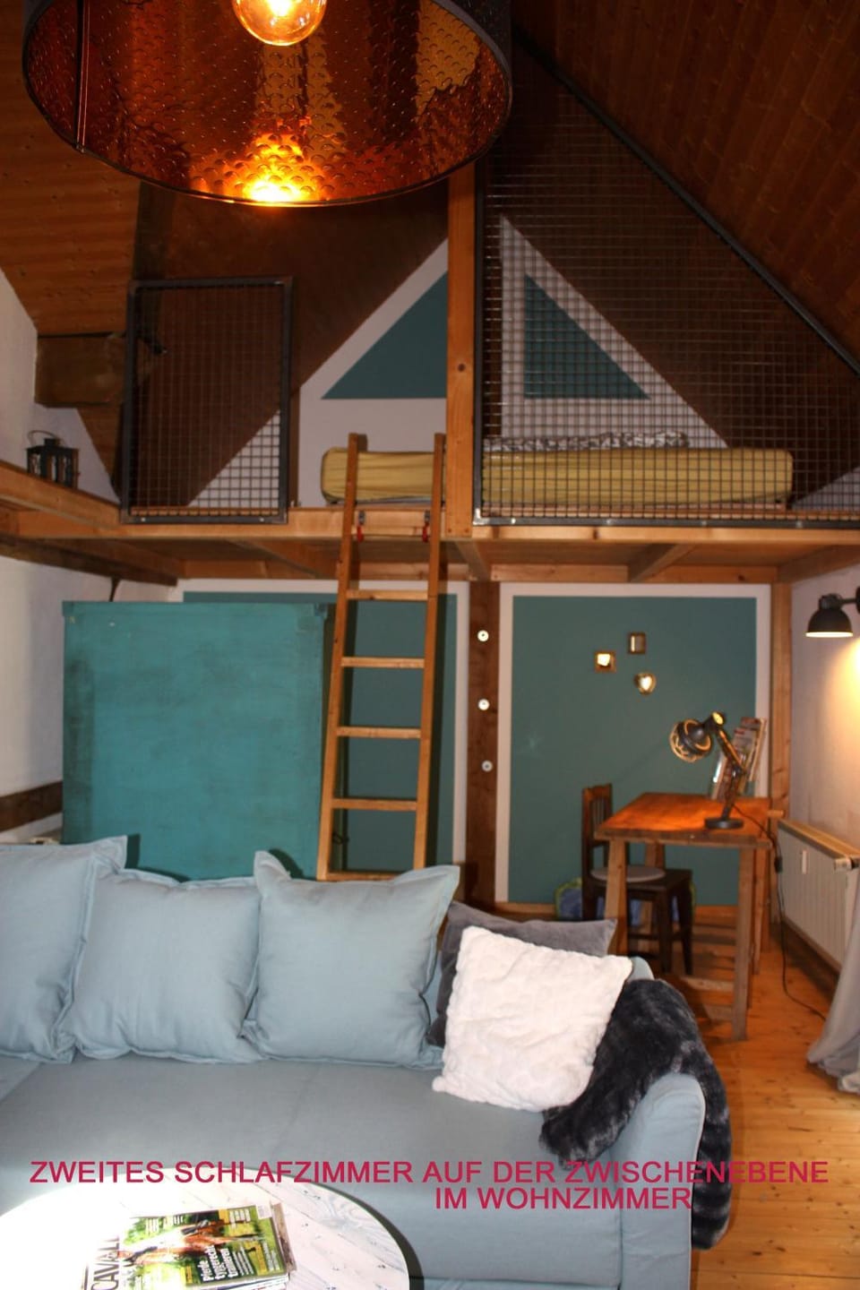 Bed, Living room, Photo of the whole room, Bedroom