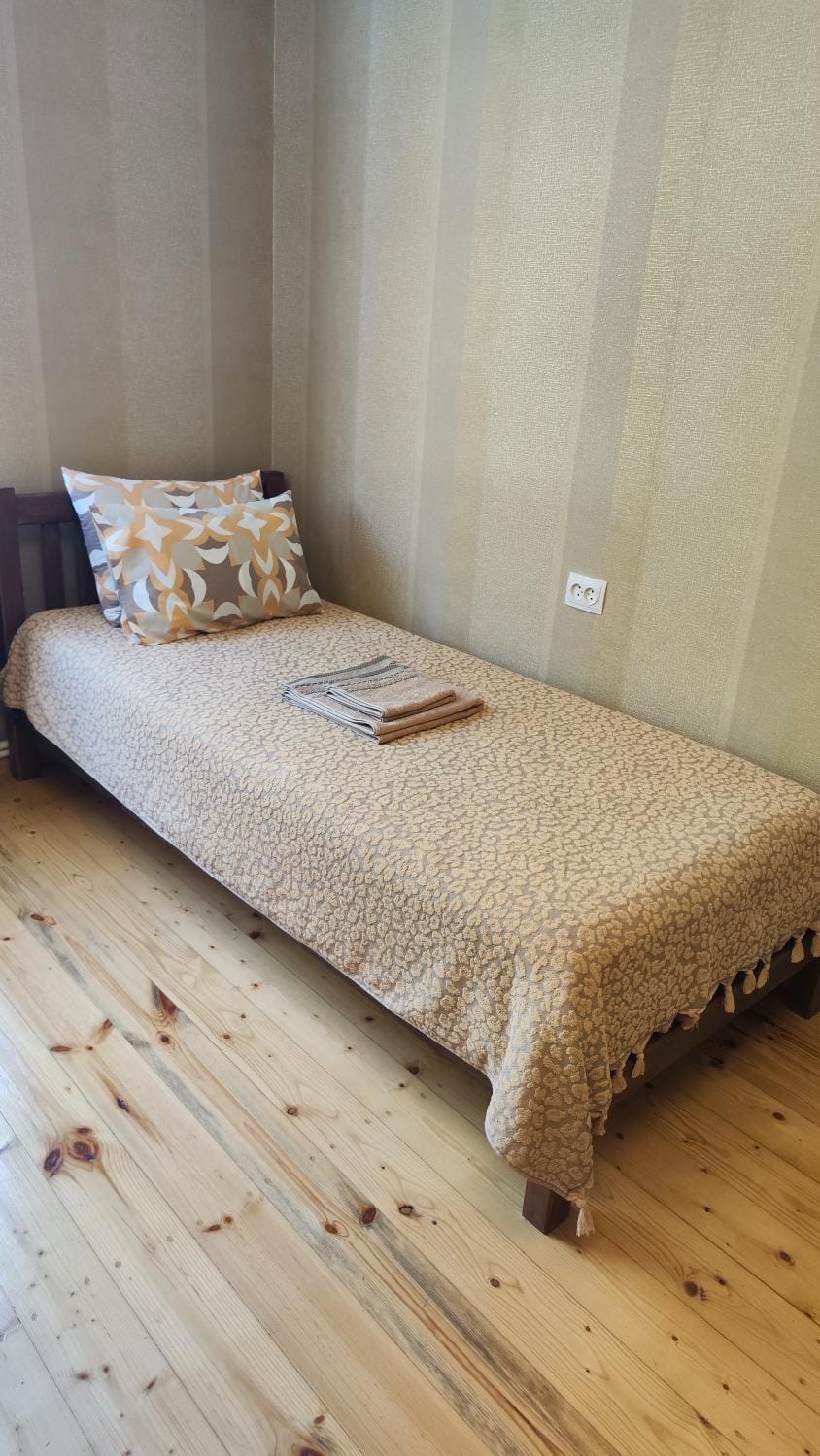 Edward's Guesthouse Apartment in Georgia