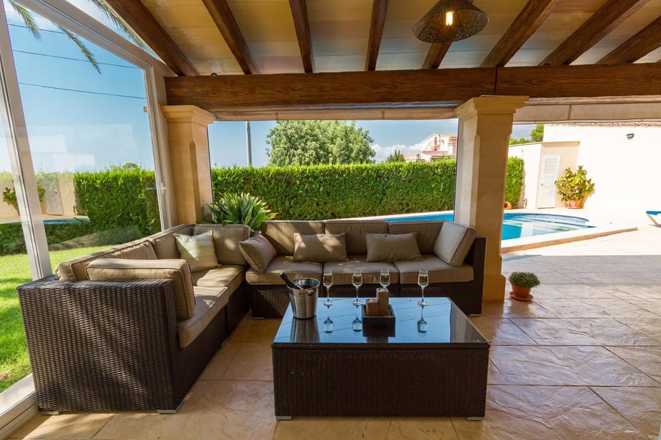 Garden, Balcony/Terrace