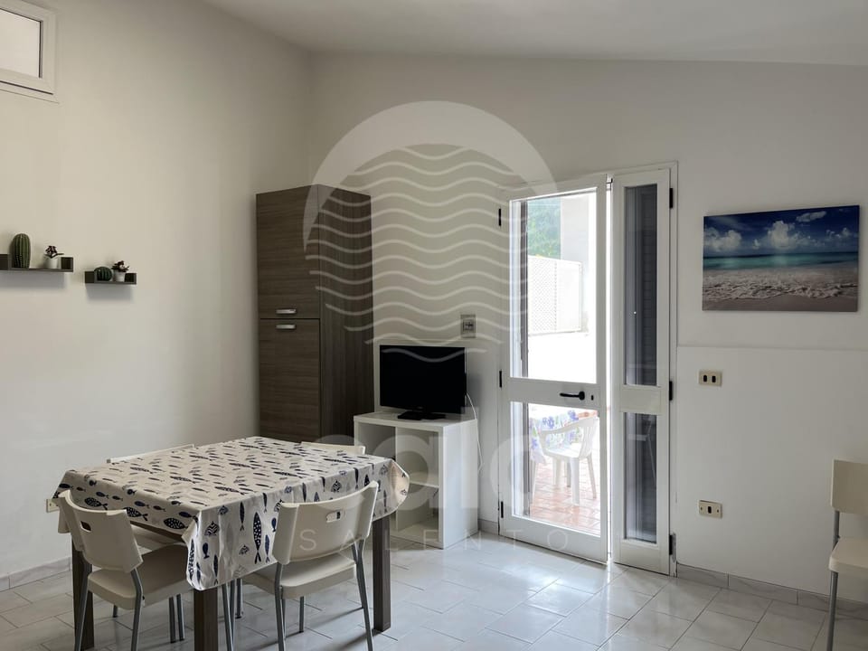 TV and multimedia, Living room, Dining area