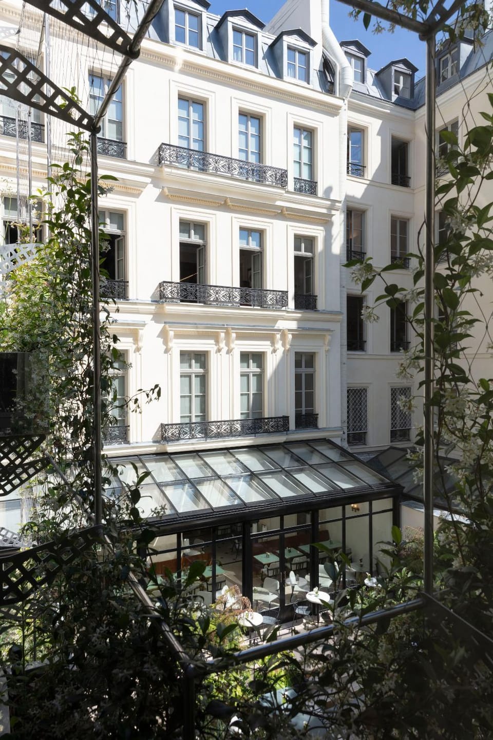 Property building, Garden, Garden view