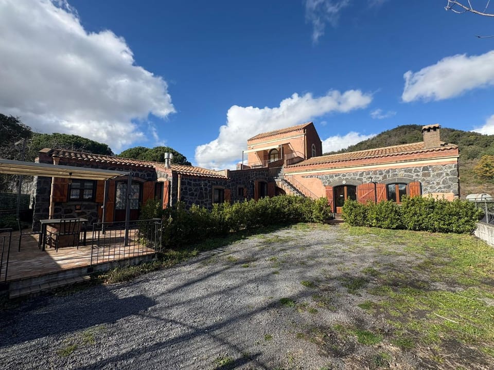 Property building, Spring, Day