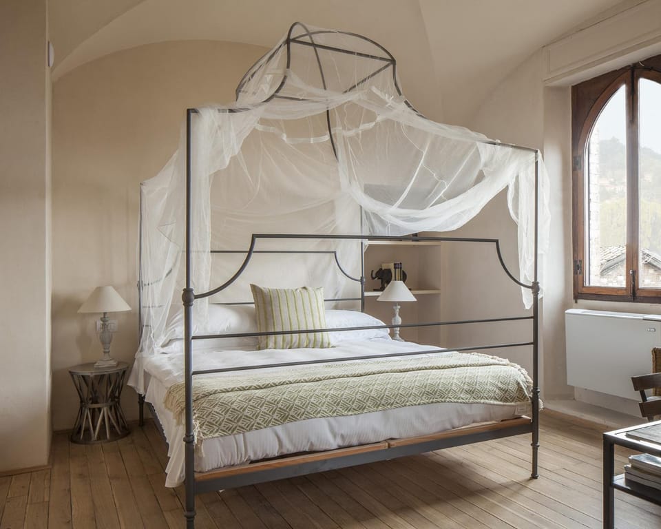 Castello di Gabiano Farm Stay in Piedmont