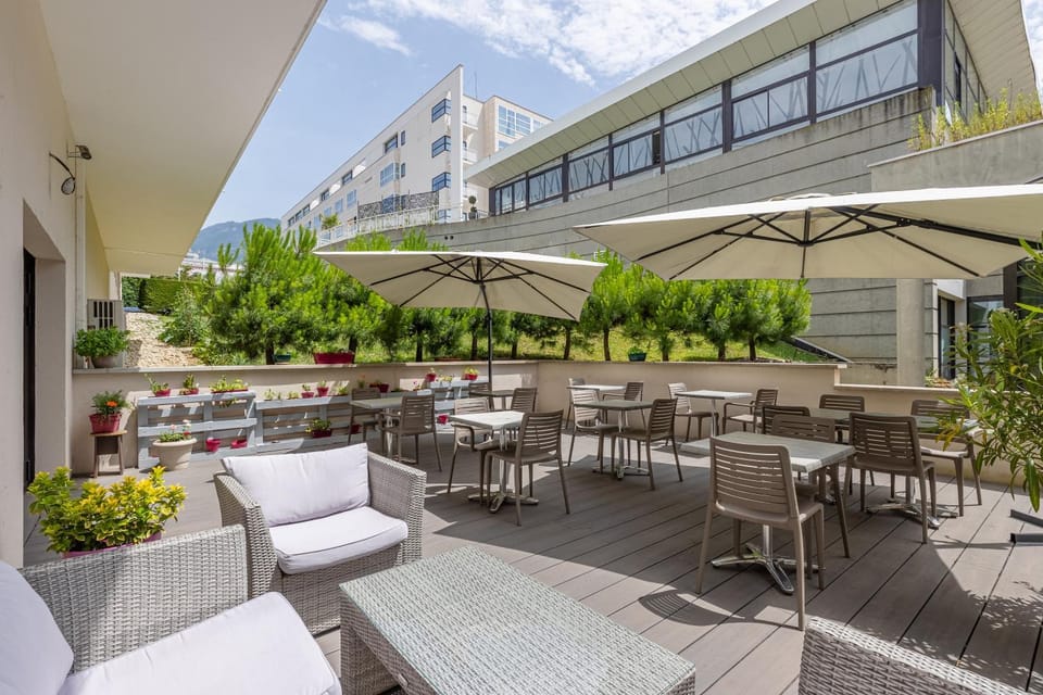 Patio, Breakfast, Buffet breakfast