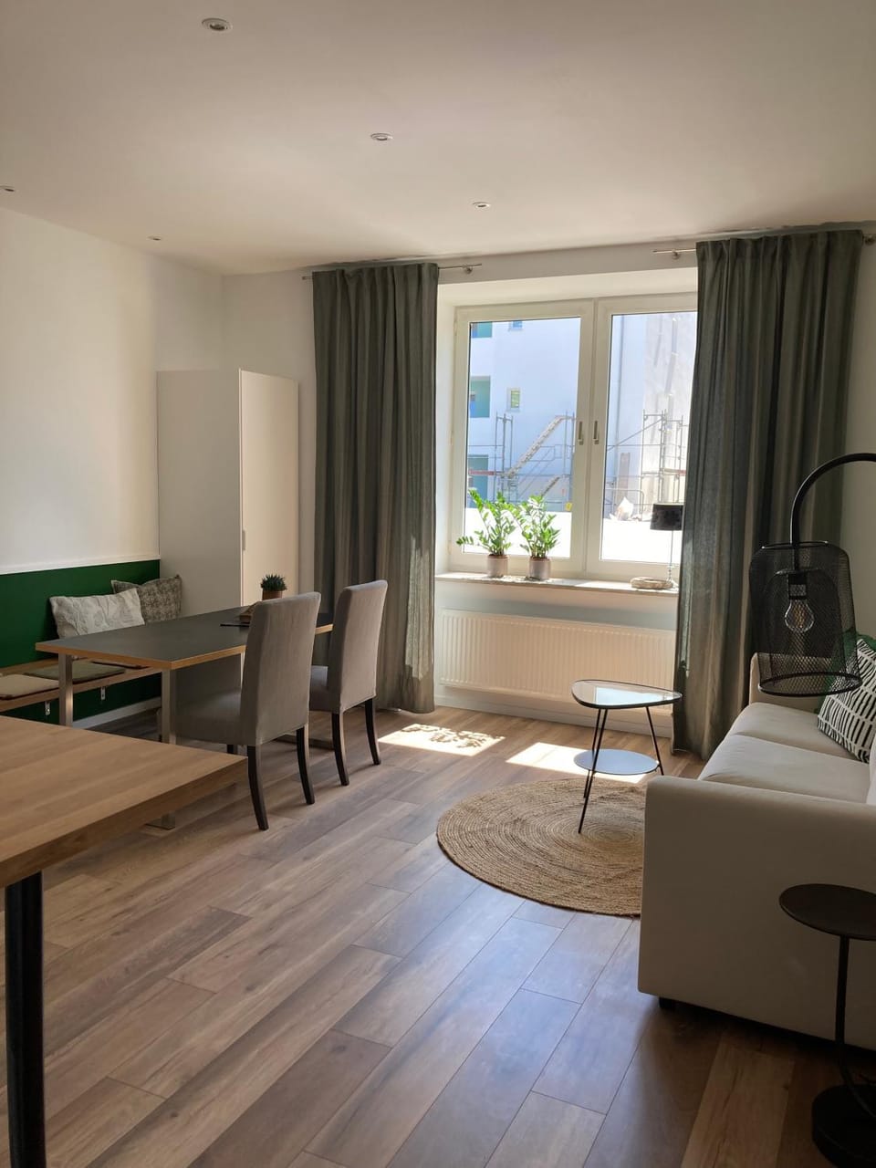 Living room, Seating area, Dining area