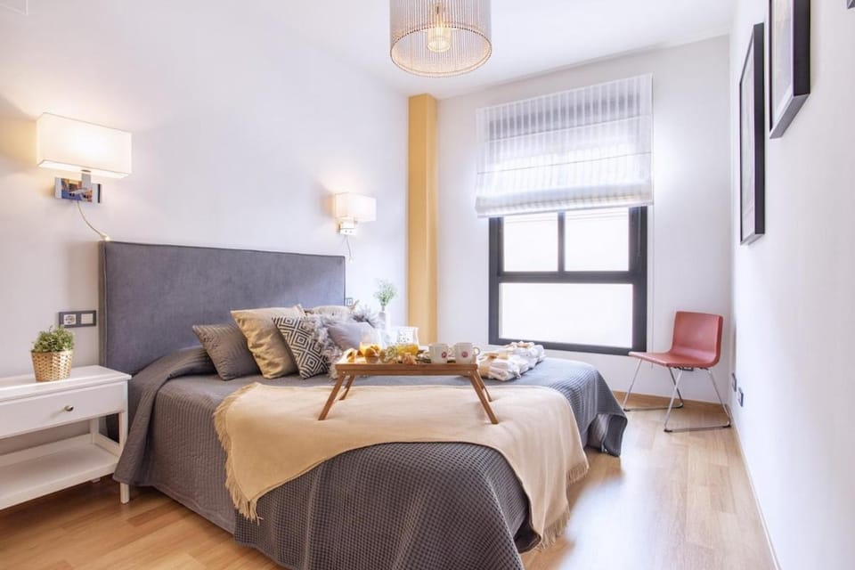 Bed, Bedroom