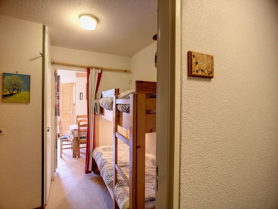 Appartement 4 pers Les Menuires, ski aux pieds, animaux admis - FR-1-178-37 Apartment in Les Allues