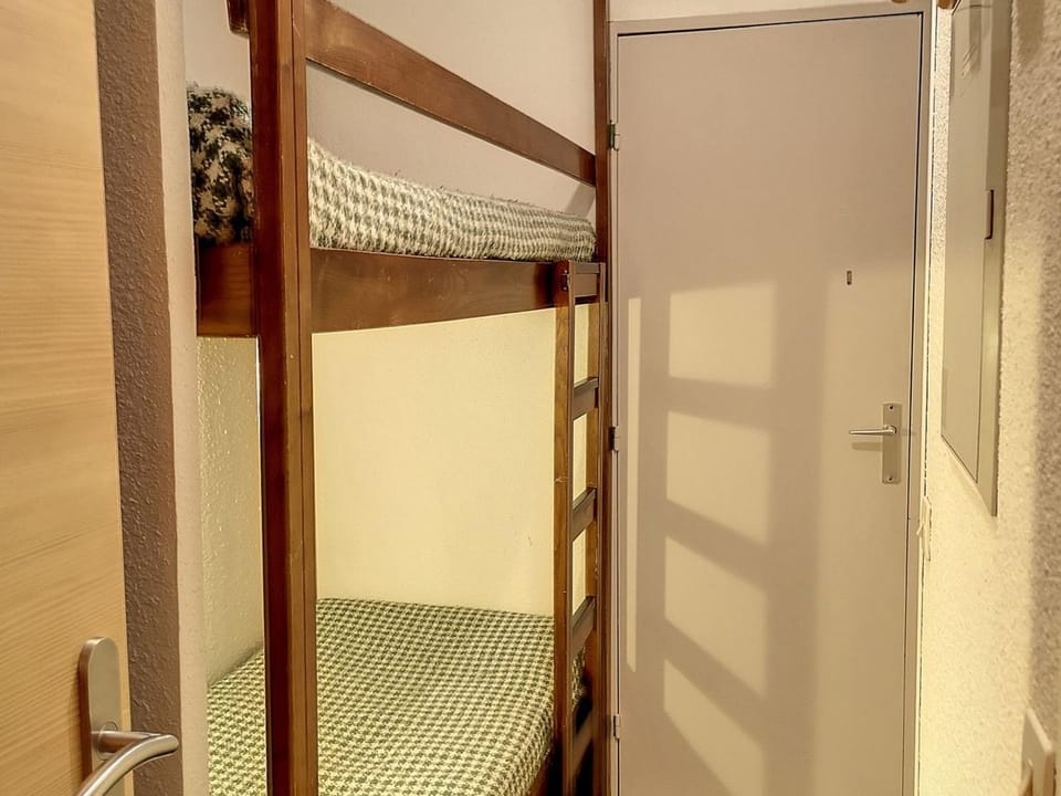 Studio ski aux pieds, 4 pers, Les Menuires Apartment in Les Allues