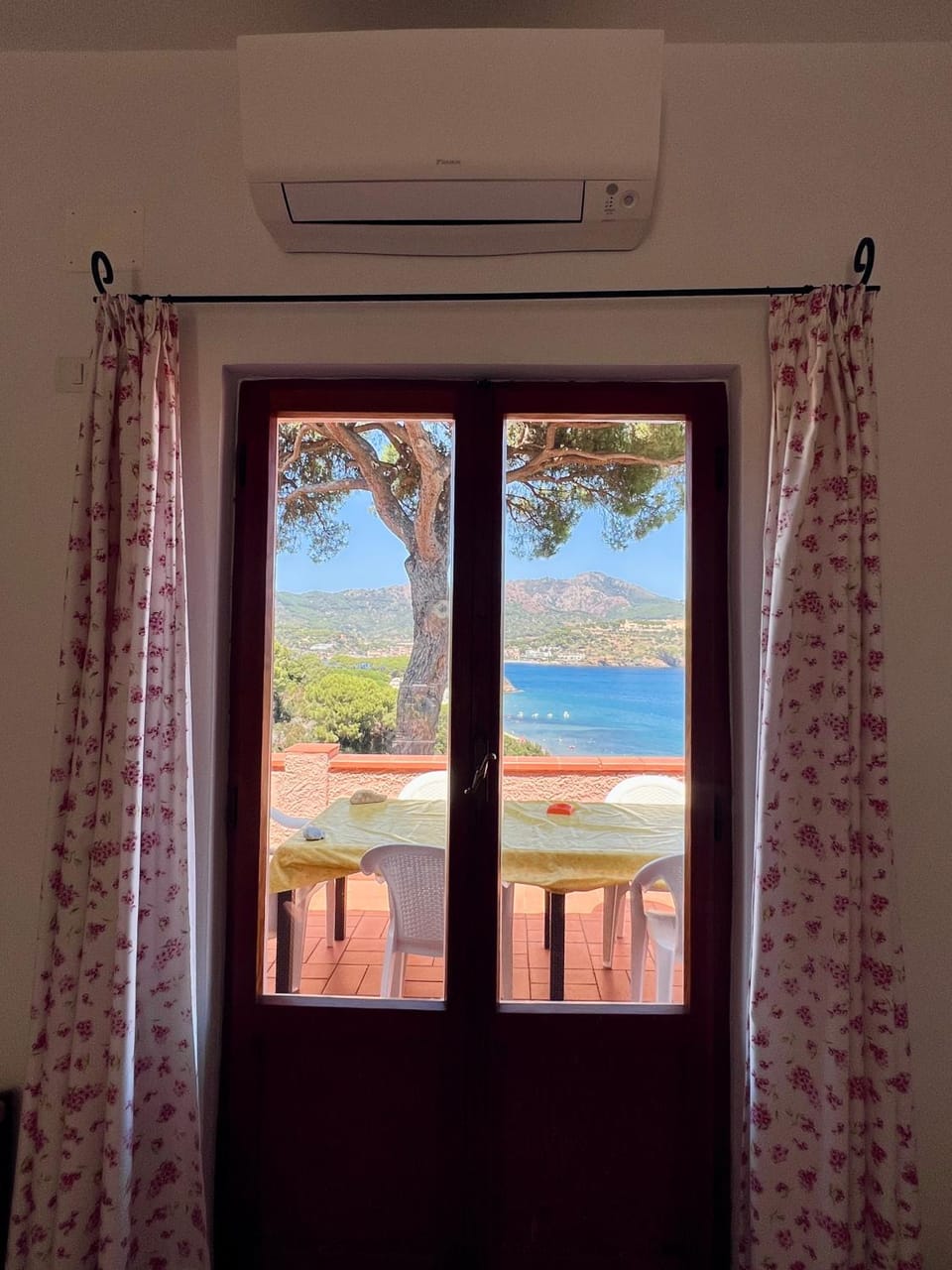 Day, Natural landscape, View (from property/room), Balcony/Terrace, Sea view