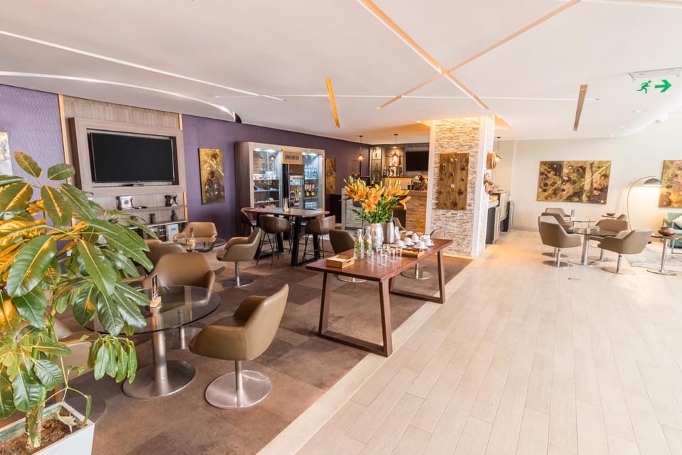 Lobby or reception, Drinks