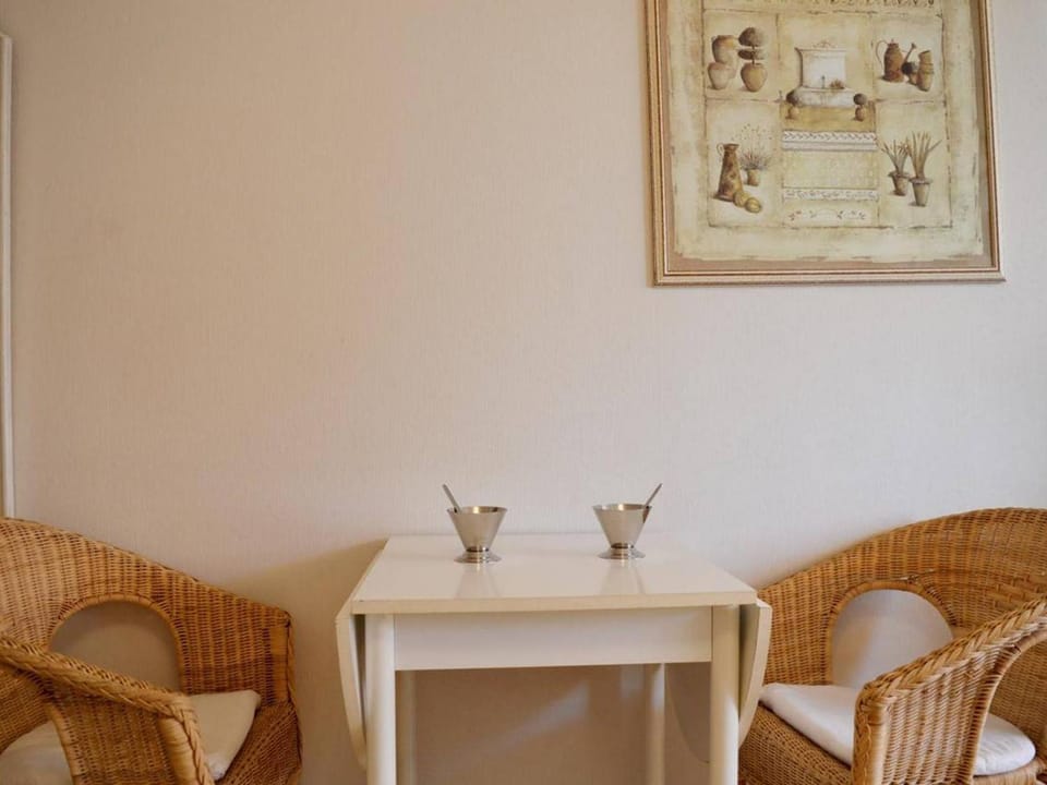 Studio coquet au Lavandou avec parking proche plage - FR-1-251-299 Apartment in Le Lavandou