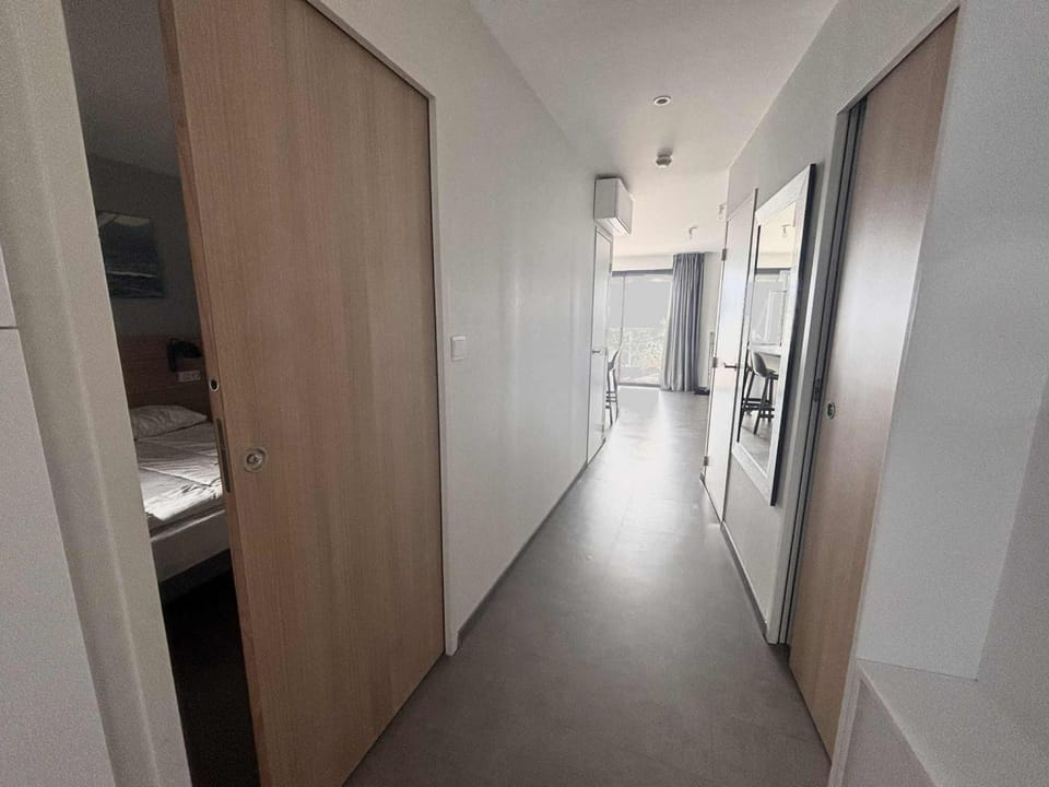 Appartement luxe 4 pers, bord de mer, balcon, piscine, animaux admis, parking, WiFi - FR-1-194-196 Apartment in La Tranche-sur-Mer