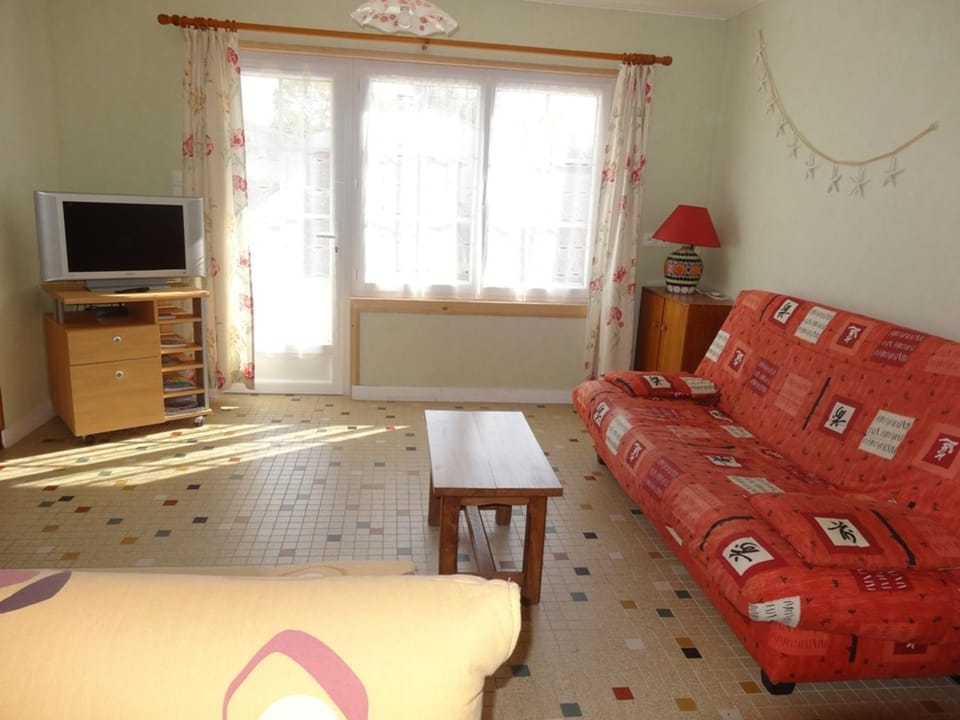Maisonnette Calme pour Pêcheurs, Animaux Admis - FR-1-476-2 House in La Faute-sur-Mer