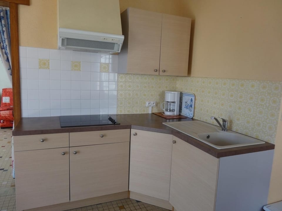 Maisonnette Calme pour Pêcheurs, Animaux Admis - FR-1-476-2 House in La Faute-sur-Mer