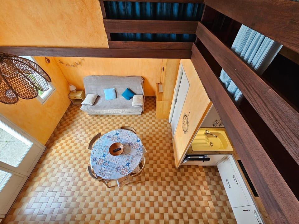 Maisonnette à 150m de la plage, parking privé House in La Faute-sur-Mer