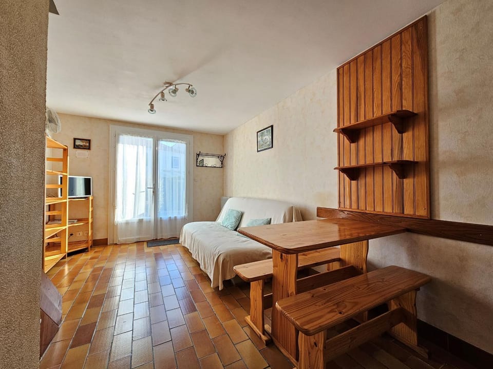 Maisonnette ensoleillée près de la plage pour 4 pers. à La Faute-sur-Mer - FR-1-476-21 House in La Faute-sur-Mer