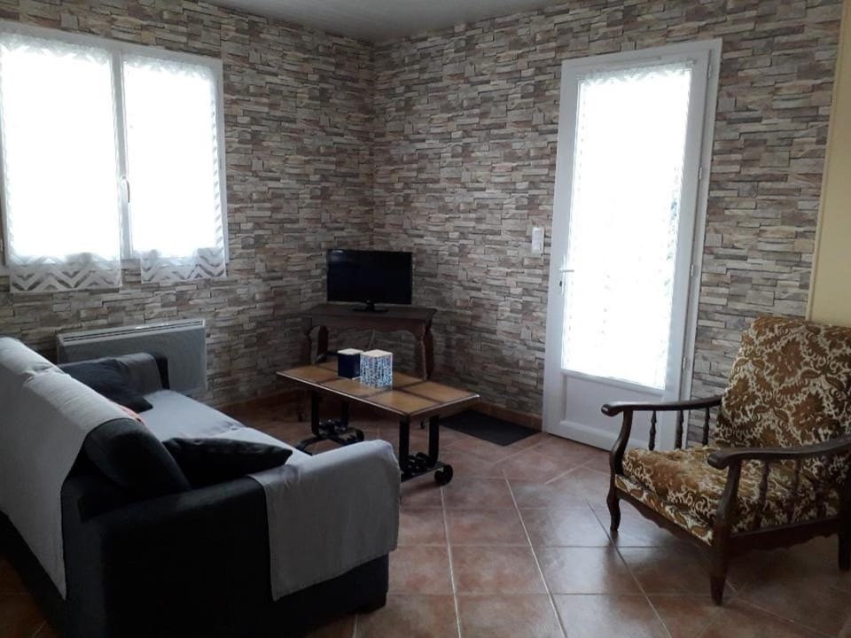 Maison de plain-pied avec jardin, animaux sur demande, près de la plage House in La Faute-sur-Mer