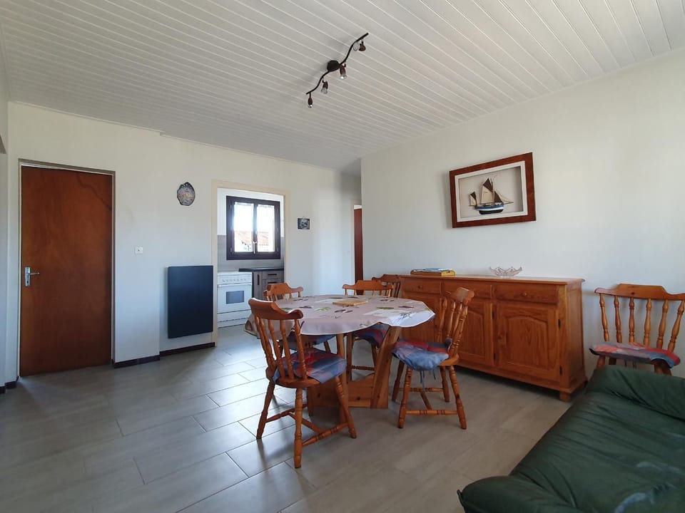 Maison Individuelle Confortable 4 Pers à L'Aiguillon-sur-Mer - FR-1-476-24 House in La Faute-sur-Mer