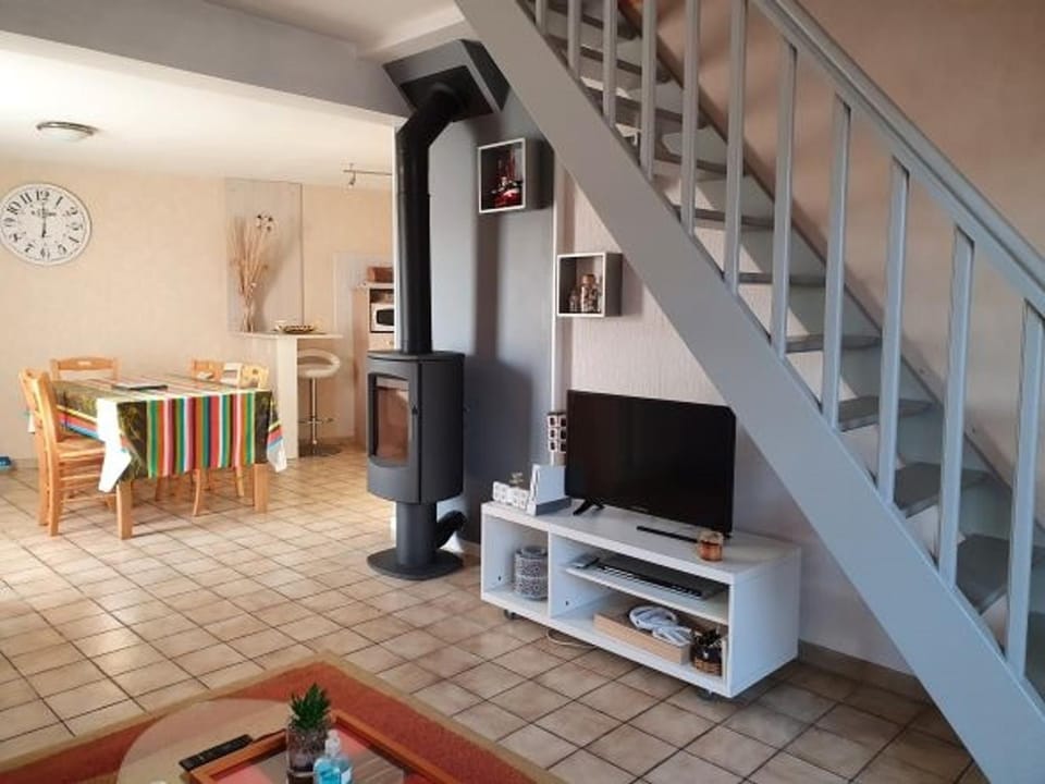 Charmante maison proche centre, 5 pers, jardin - FR-1-476-42 House in La Faute-sur-Mer