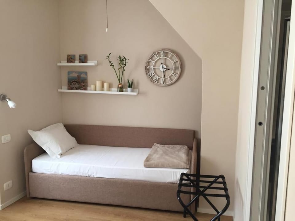 Great Location Private Entrance Apartment in Monterosso al Mare