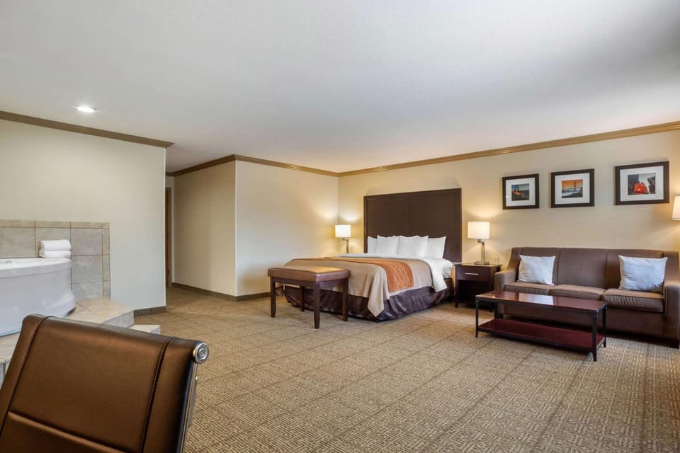 Photo of the whole room, On site