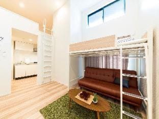 TRIP POD YOSHIZUKA C Apartment in Fukuoka