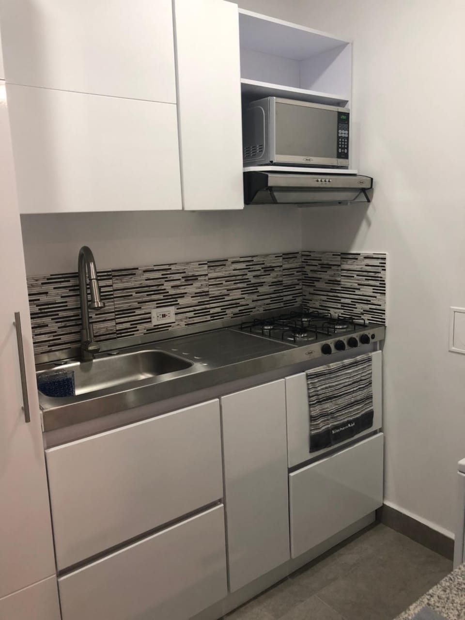 New Modern Studio Apartment in Buga