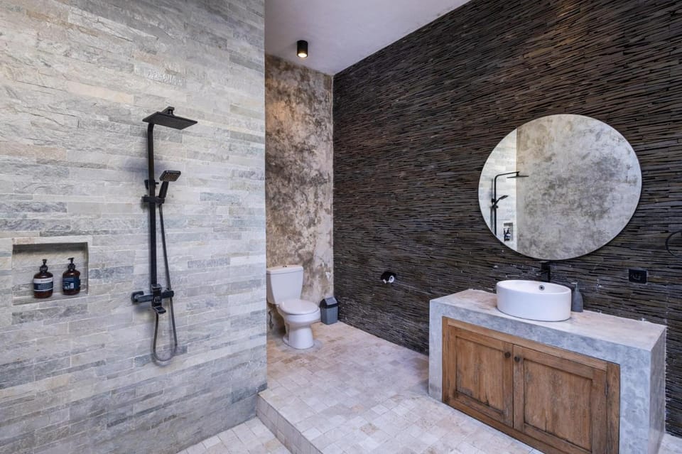 Villa Nesanur - Comfortable & Spacious Beachside Sanur Villa in Denpasar