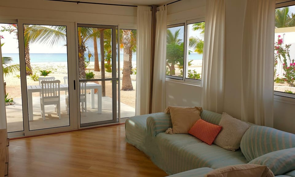 Living room, Sea view