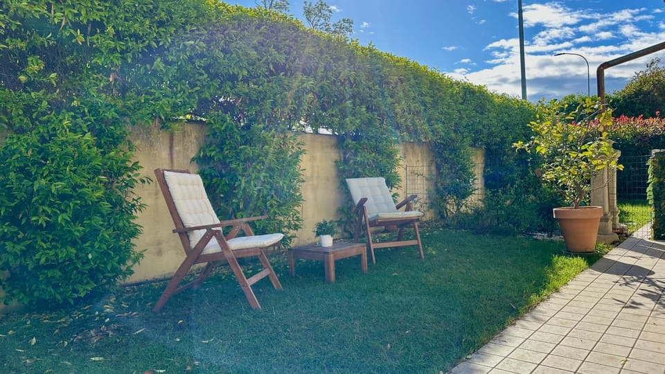 M216 - Marcelli, bilocale con giardino a 200mt dal mare Apartment in Marcelli