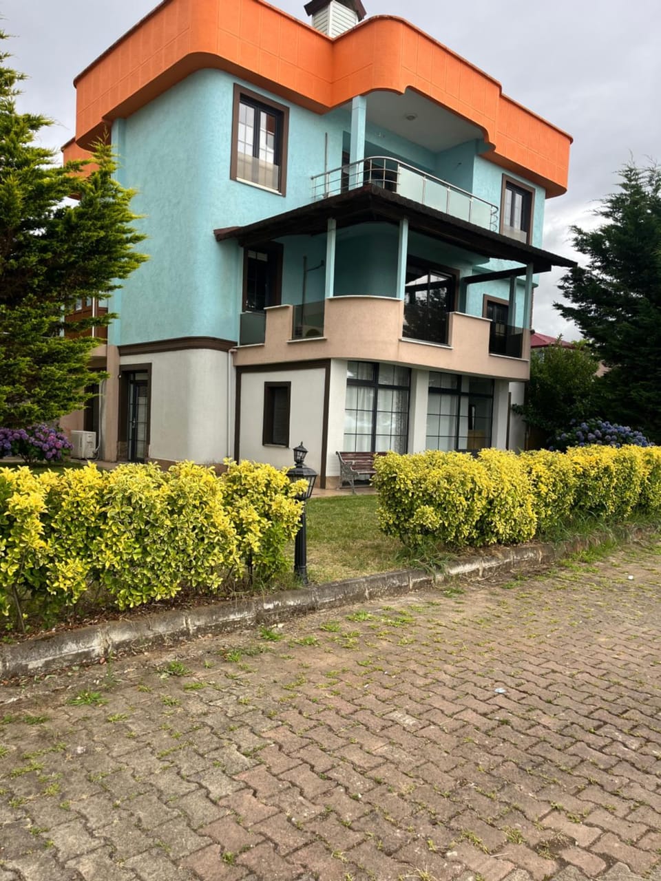 Seyran Seaside - 1-middle floor Apartment in Turkey