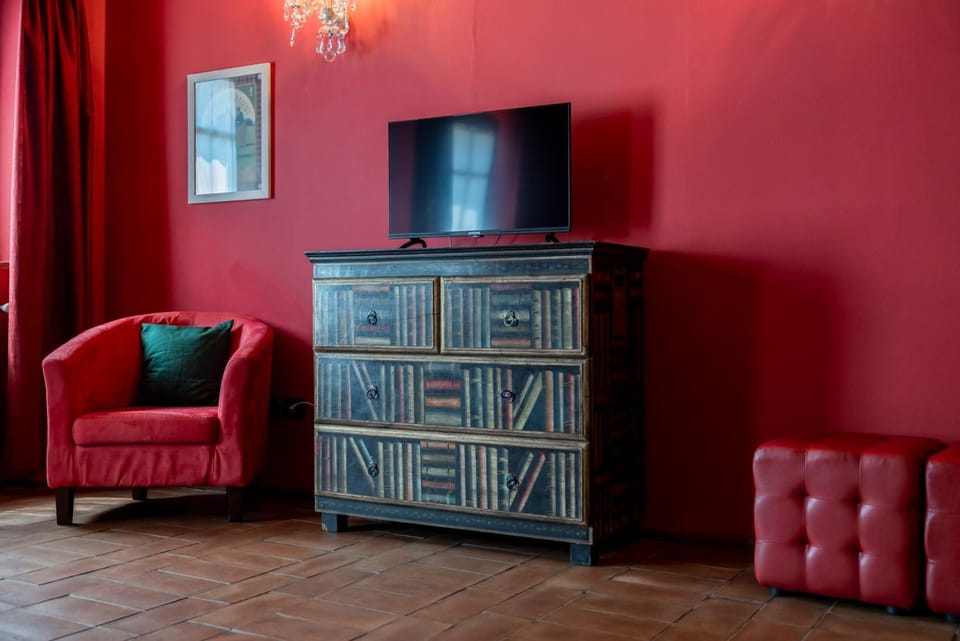 TV and multimedia