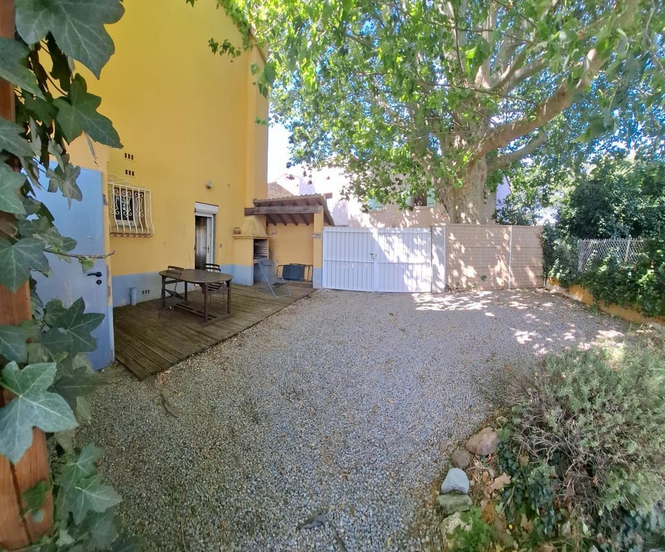 Garden, Garden view