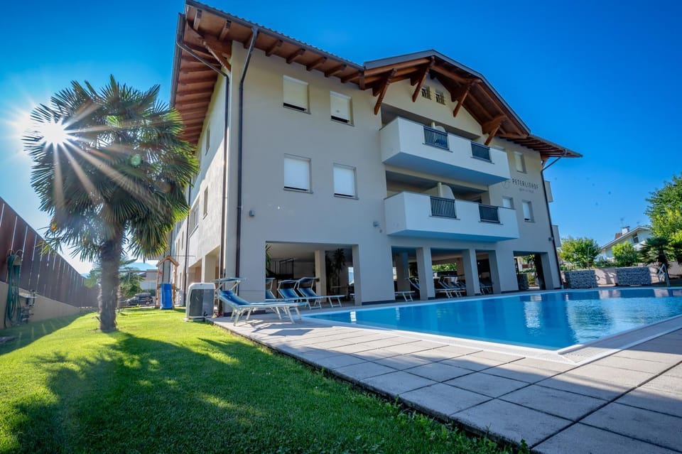 Property building, Garden
