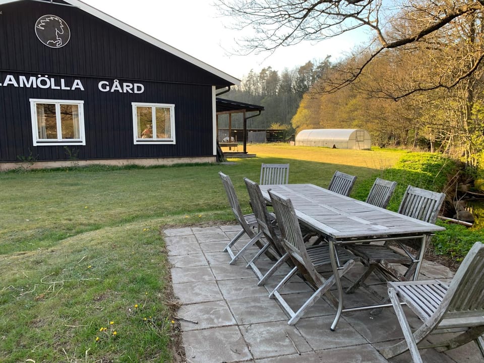 Hallamölla Gård Bed and Breakfast in Skåne County