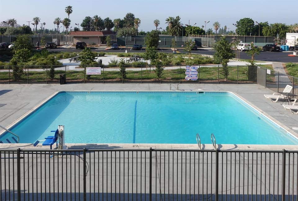 Pool view, Swimming pool, Swimming pool