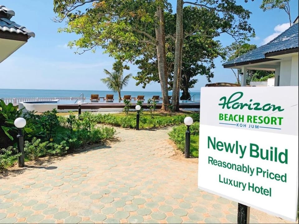 Day, Property logo or sign, Natural landscape, Sea view