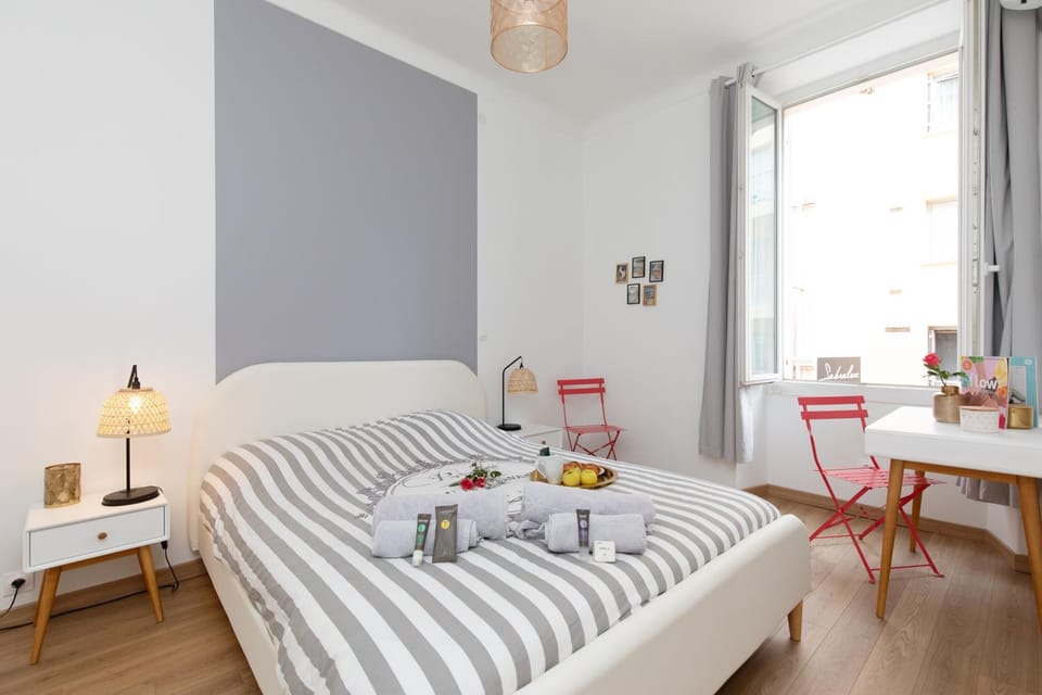 2 rooms apartment, near the sea and local market Apartment in Cannes