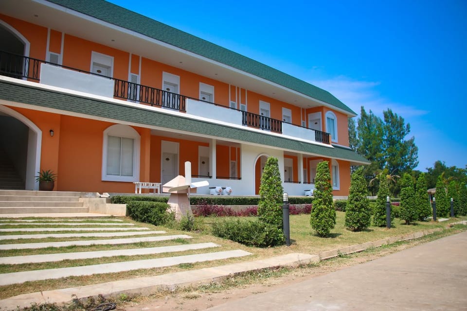 Property building, Garden, Garden view