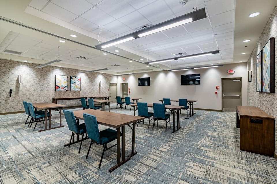 Meeting/conference room
