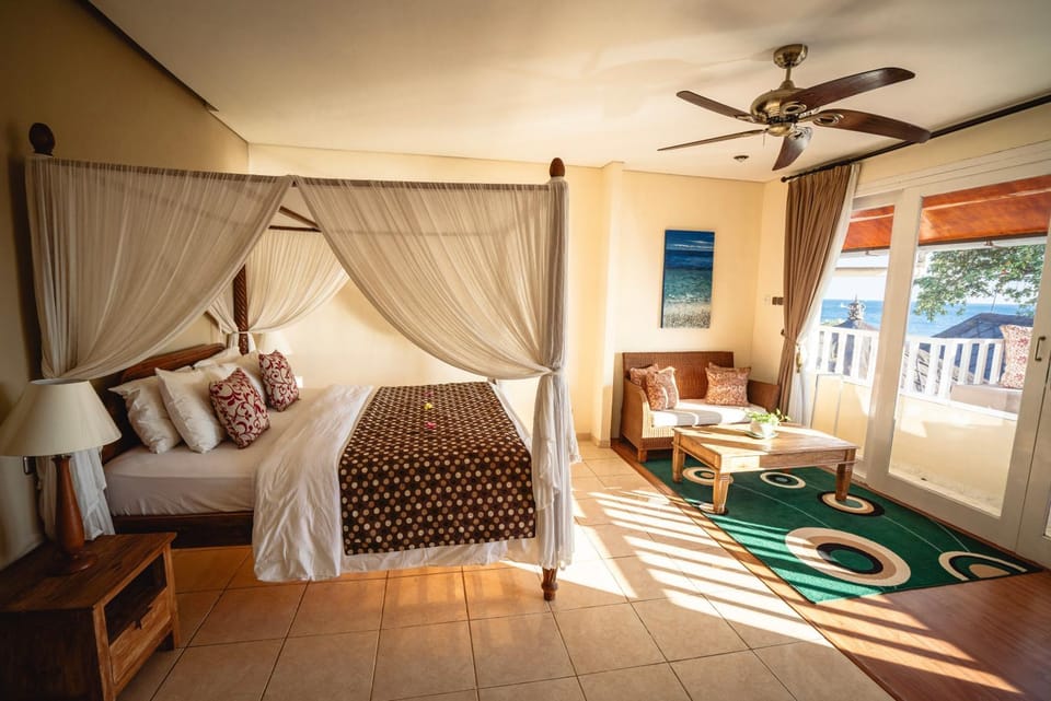 Bed, Photo of the whole room