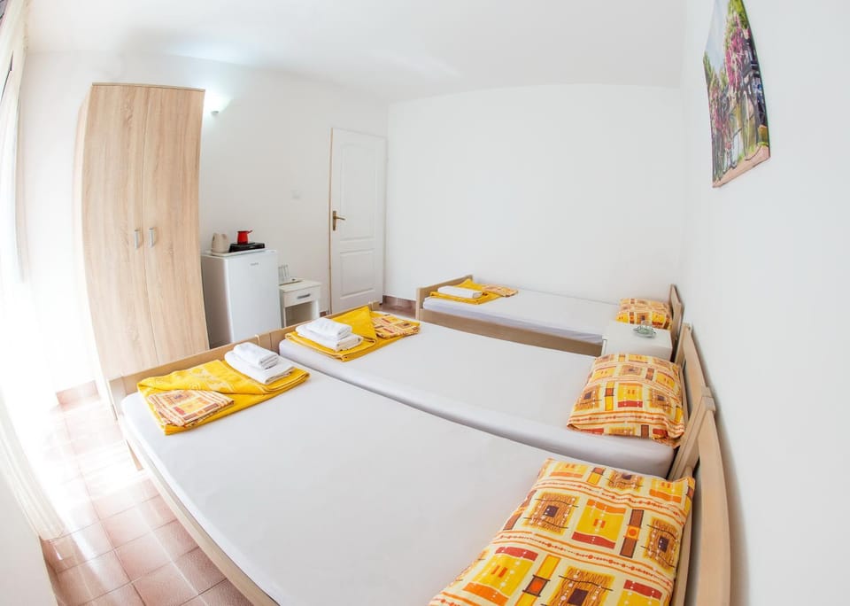 Bed, Other, Decorative detail, Bedroom
